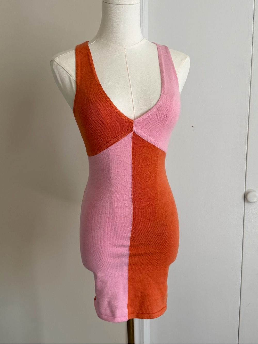 Princess Polly Colorblock V Neck Knit Mini Dress in Orange & Pink Stretchy Comfy